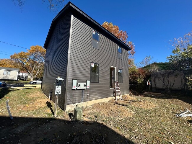 Photo - 105 Watson Ave Apartment