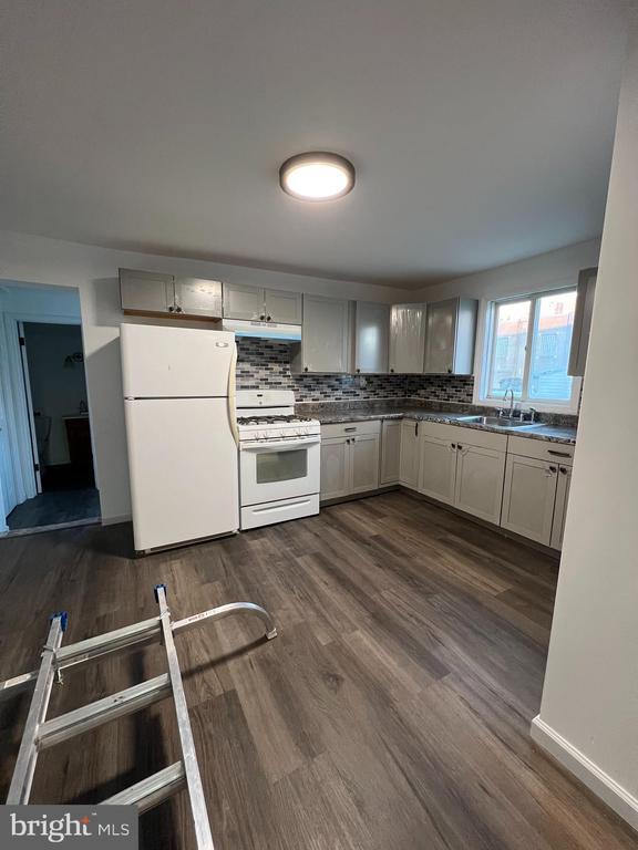 Building Photo - 62 Smallwood Pl