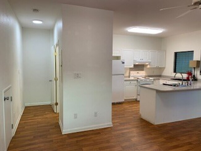 Foto del edificio - Aiea - 3 bedroom, 1.5 bathroom, 1 covered ...