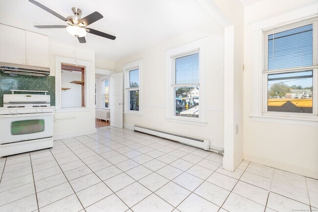 Foto del edificio - 124 Park Rd