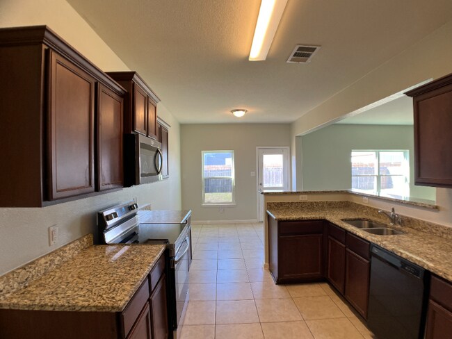 Foto del edificio - 312 Magnolia Dr