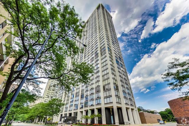 Building Photo - 5445 N Sheridan Rd