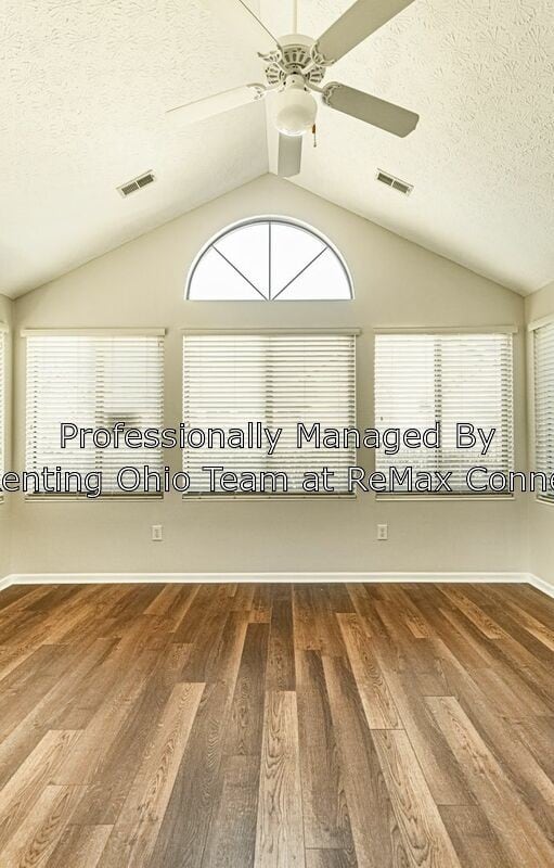 Building Photo - 8951 Stonebridge Pl