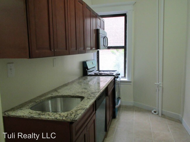 Foto del edificio - 864 Kennedy Blvd