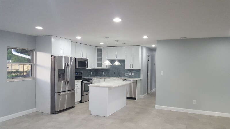 Foto principal - 428 E State Rd 434