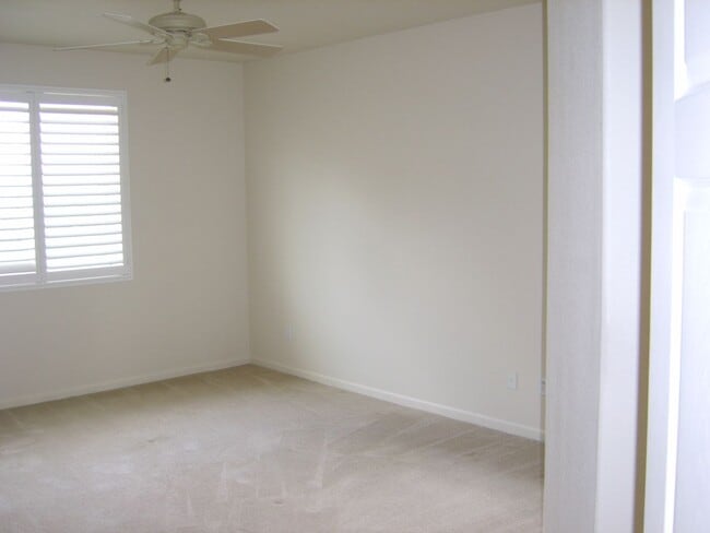 Foto del edificio - Lovely home, gardener, some utilities included