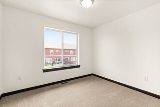 Building Photo - 673 Rookery Ln