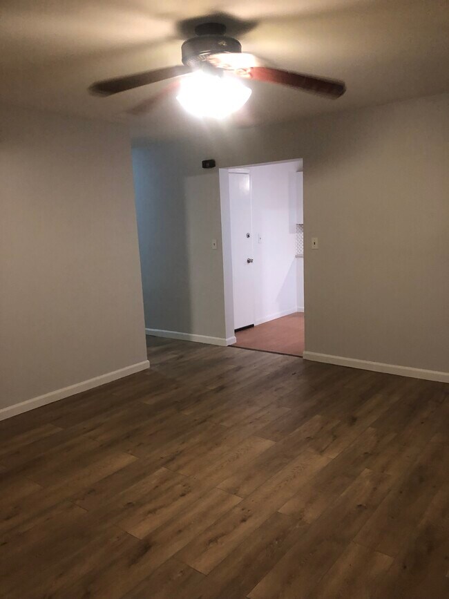 Foto del edificio - 114 Lawton St