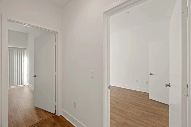 Foto del edificio - 5308 Sepulveda Blvd