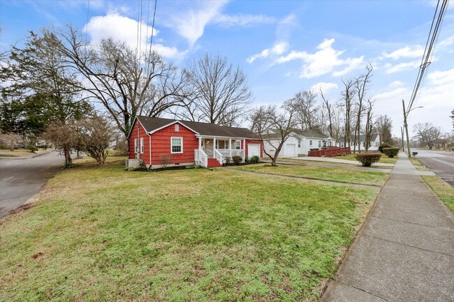 Foto del edificio - 2414 Fairmont Blvd