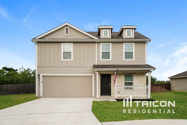 Building Photo - 2415 Marbach Woods