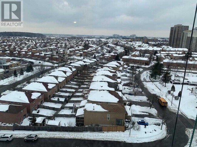 Photo du bâtiment - 65 Watergarden Dr