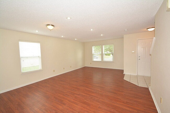 Building Photo - 14289 Weeping Cherry Dr
