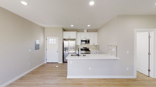 Foto del edificio - Newly Built (2022) 4BD/2BA on Catoctin (Le...