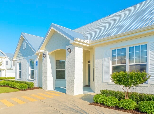 Building Photo - The Waterline