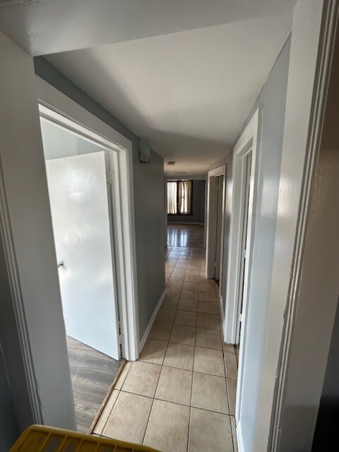 Foto del edificio - 2701 E 75th Pl
