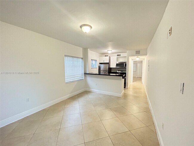Foto del edificio - 1034 Lenox Ave.