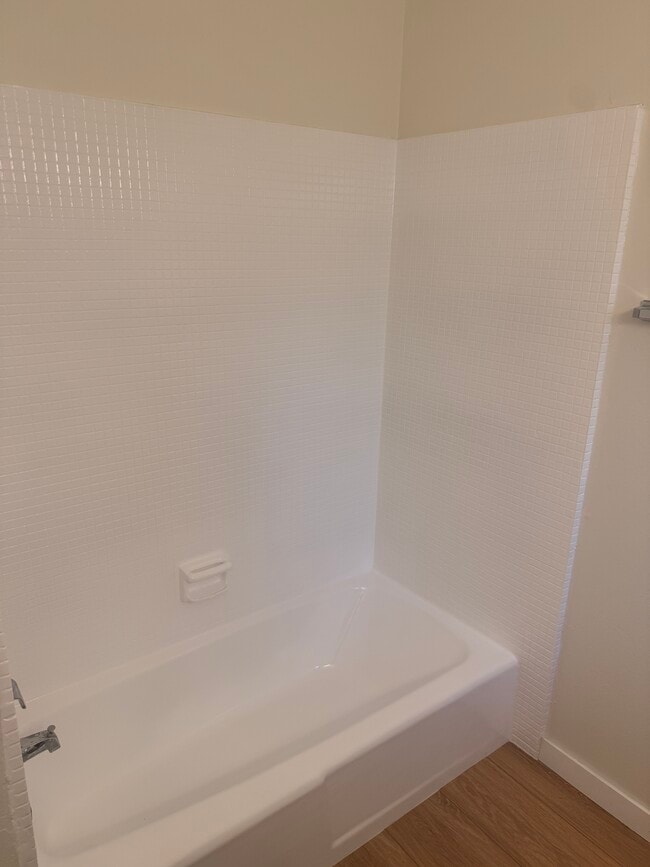 Building Photo - 770 W Imperial Ave