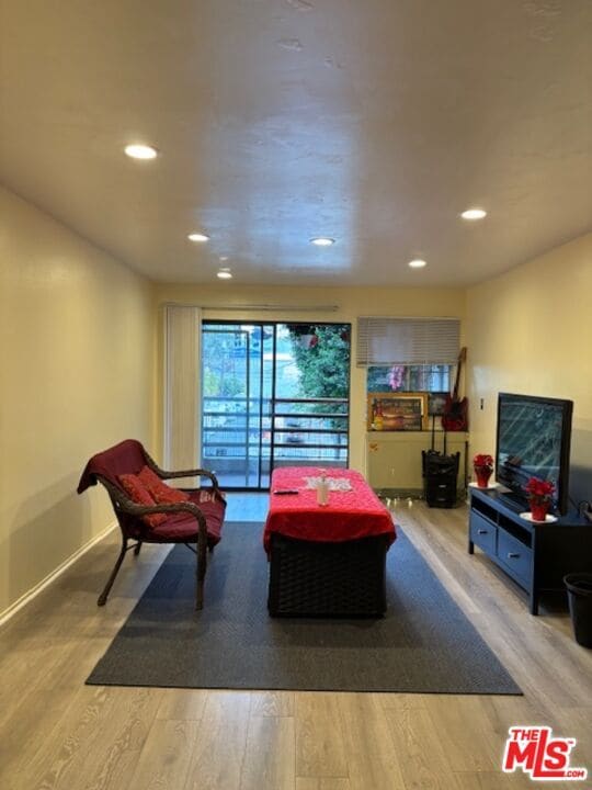 Foto principal - 1119 Albany St