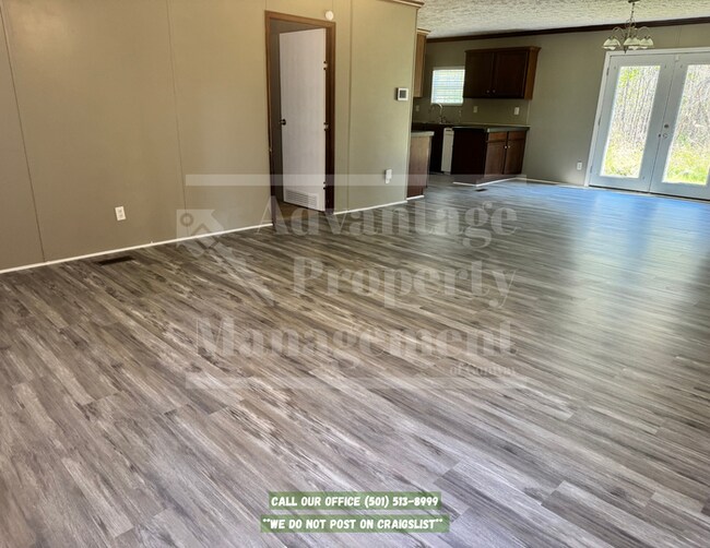 Foto del edificio - Perfect for Families: Spacious 5-Bedroom Home in Greenbrier!