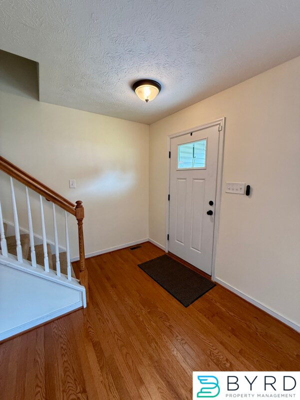 Foto del edificio - 1013 Sycamore Crest Dr