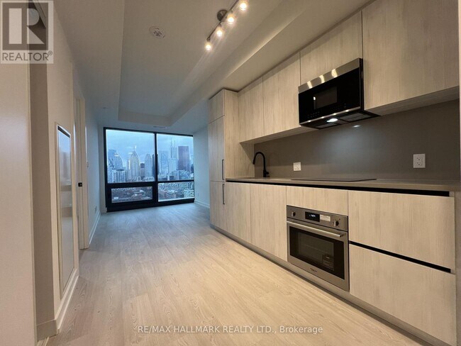 Photo du bâtiment - 35 Parliament St