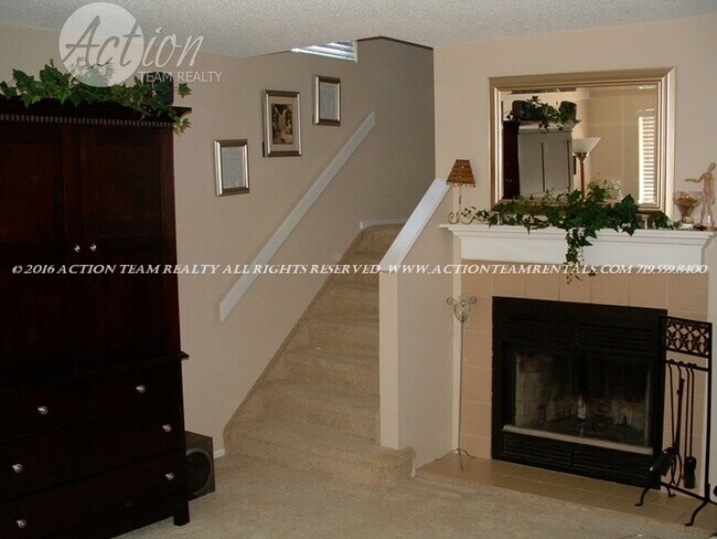 Building Photo - 6067 Wisteria Dr