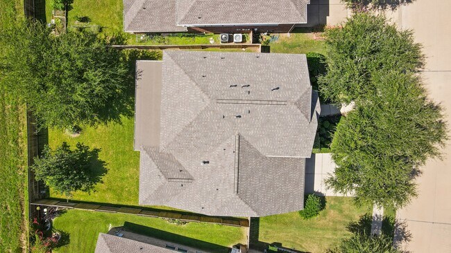 Foto del edificio - 714 Coggins Point Way