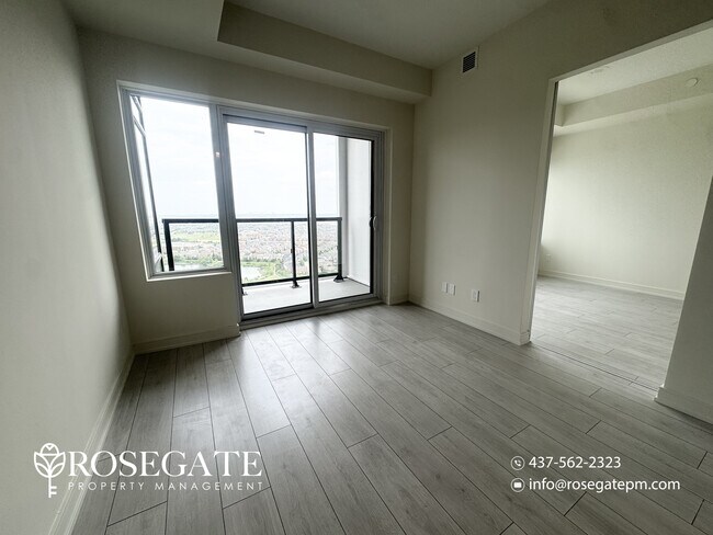 Building Photo - Modern 1 Bedroom + Den Condo with Balcony, Parking & Internet Included – Milton