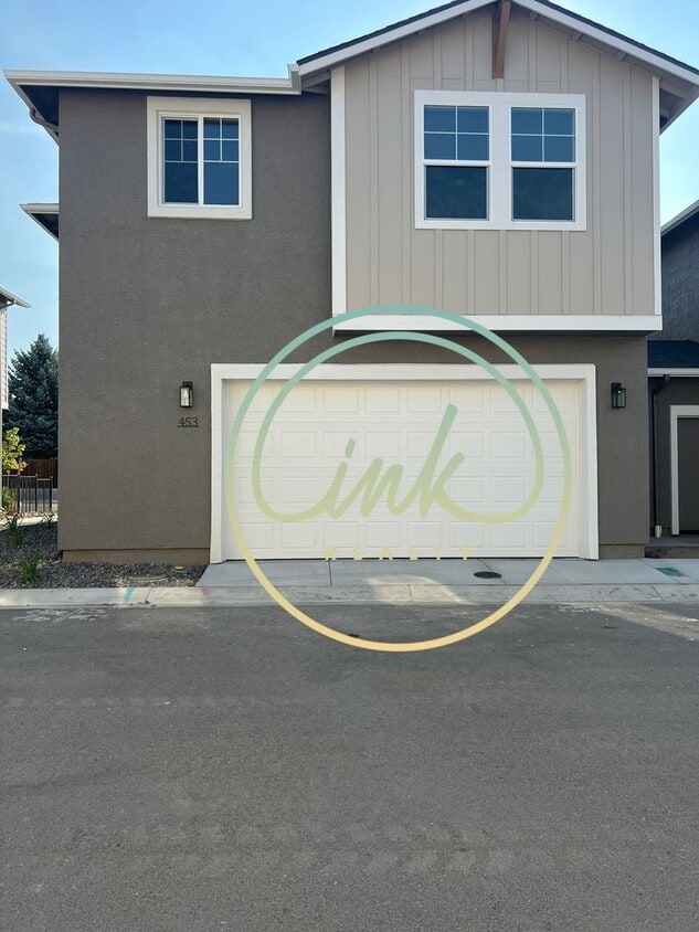 Primary Photo - New Build Townhome Close to Downtown Gardn...