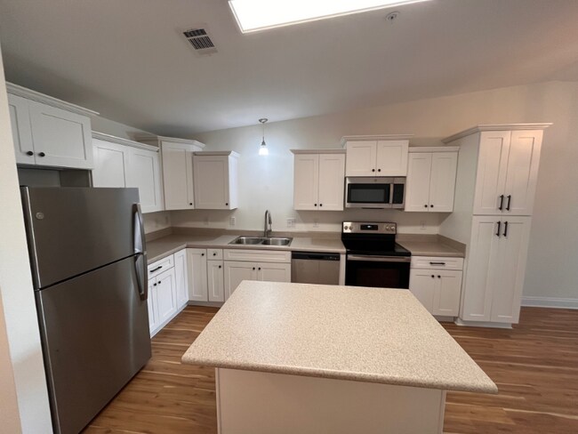 Foto del edificio - 4608 Crossing Ct
