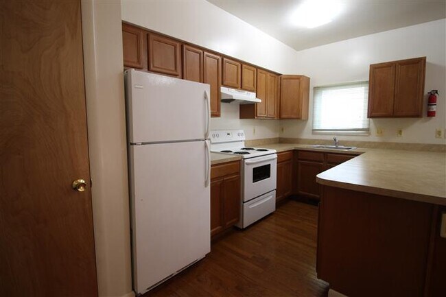 Building Photo - 306 N Hamilton St