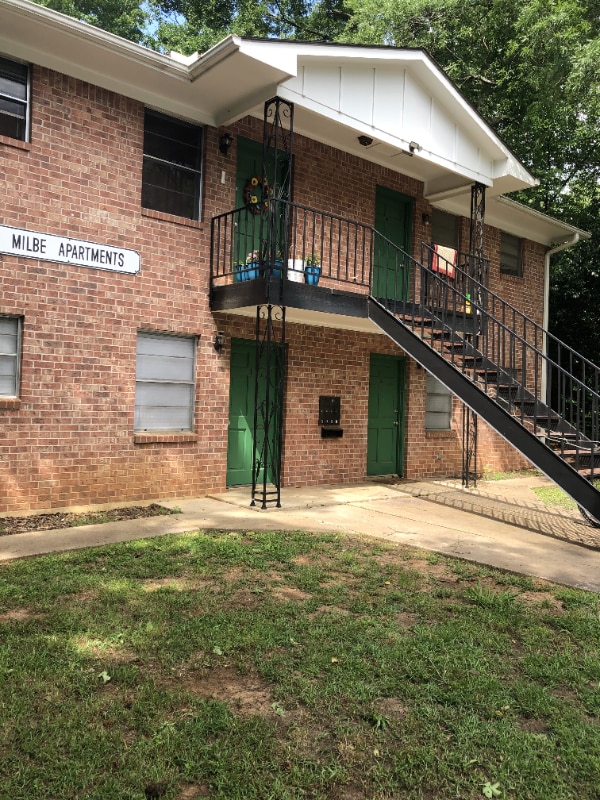 Foto del edificio - 304 Powers St