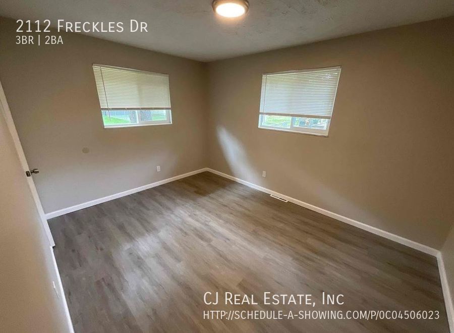 2112 Freckles Dr, High Ridge, MO 63049 House for Rent in High Ridge