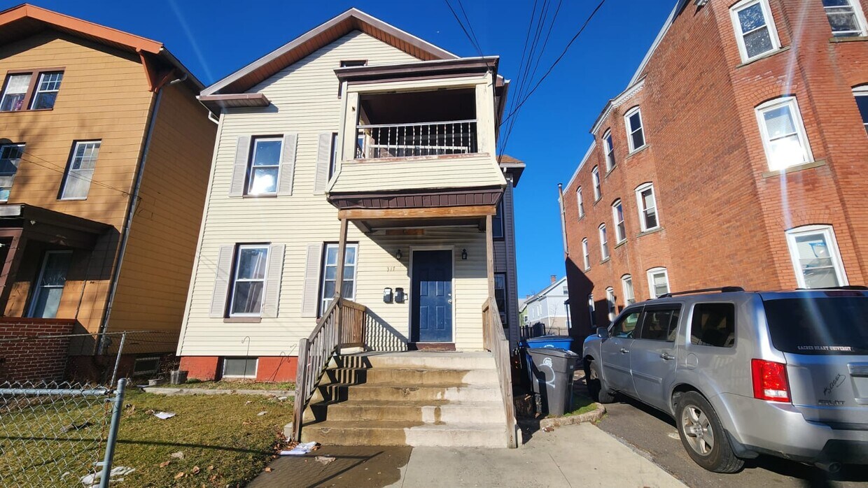 317 Exchange St Unit 2, New Haven, CT 06513 Apartments in New Haven