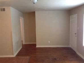 Building Photo - 3 br, 1 bath House - 3919 Tolnay St