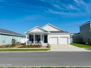 Building Photo - 2304 Calamint St