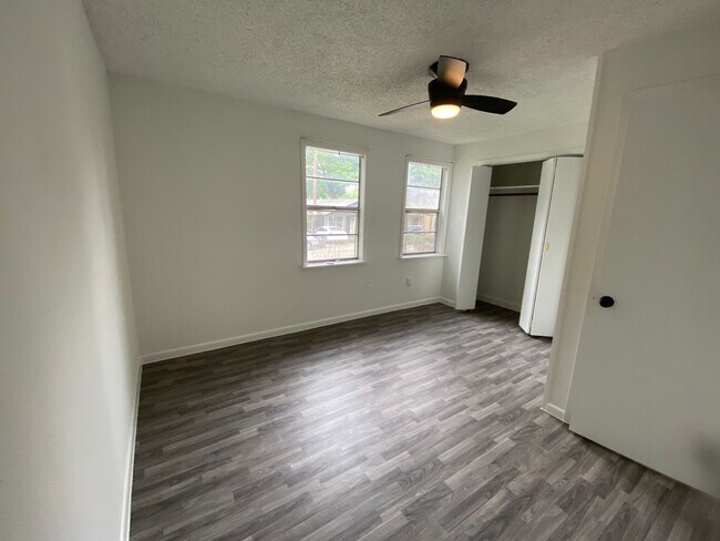 Foto del edificio - East Austin Bungalow for Rent