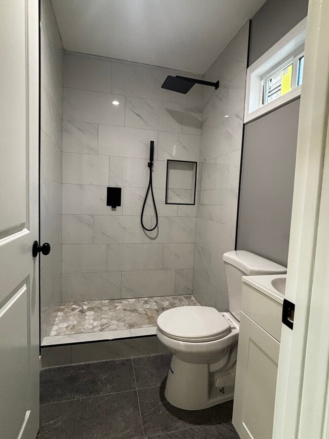 Building Photo - 4420 Landis Ave