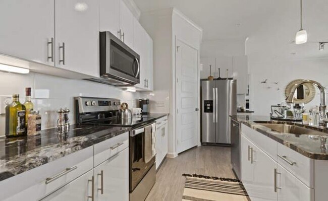Building Photo - 3 bedroom in Farmers Branch TX 75234