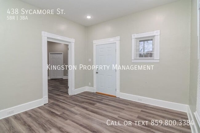 Foto del edificio - Beautifully Remodeled 5 Bedroom 2.5 Bathro...