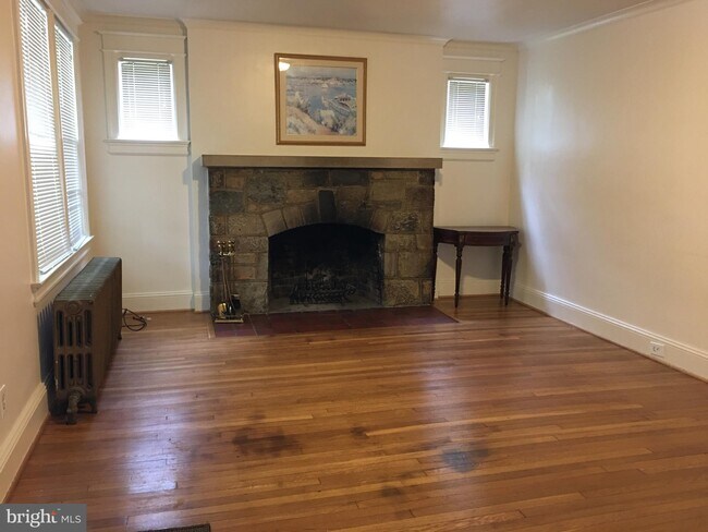 Foto del edificio - 5423 Roosevelt St