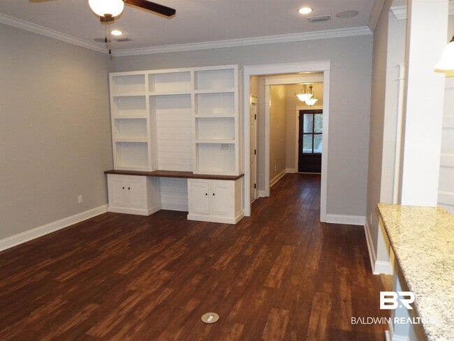 Building Photo - 8813 Asphodel Ln