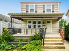 669 Sheldon Ave