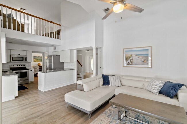 Foto del edificio - 7447 Hawkins Rd