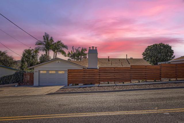 Primary Photo - 2713 Lancelot Dr