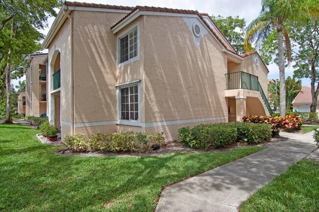 Foto del edificio - 1715 Village Blvd