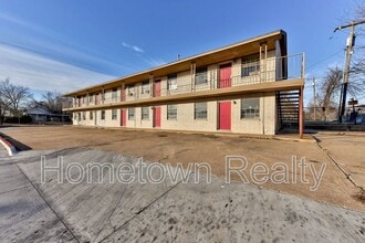 Building Photo - 3333 S Walker Ave
