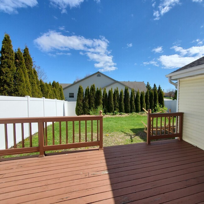 Back Deck - 399 First St
