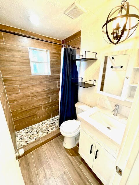 Foto del edificio - New renovated and move in ready. Roosevelt...